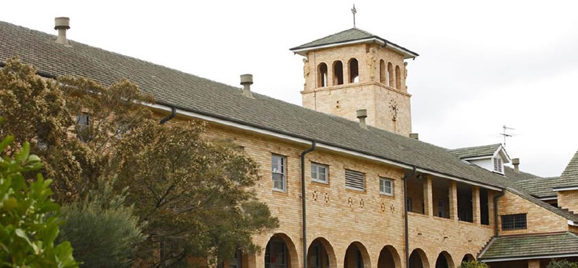 ウーロンゴン大学
