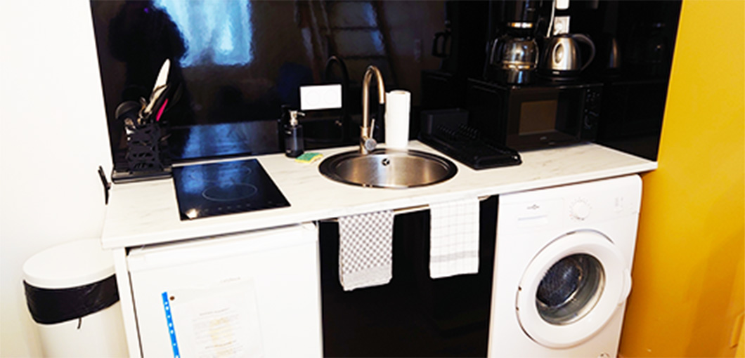 冷蔵庫・洗濯機・IHコンロ付きキッチン