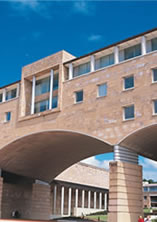 ボンド大学